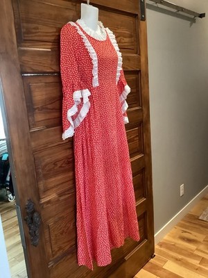 VGT Homeade Red Lacy Long Sleeve Prairie Revival Angle Sleeve Maxi Dress  XXS/XS