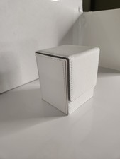 Premium PU Leather Deck Box Magnetic Closure Card Storage Box For CCG