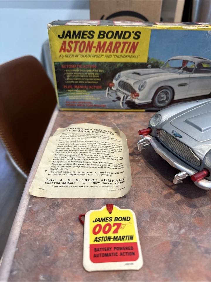 1965 年吉尔伯特玩具日本阿斯顿·马丁 DB5 詹姆斯·邦德 007 阅读 — 第 2/4 张图片