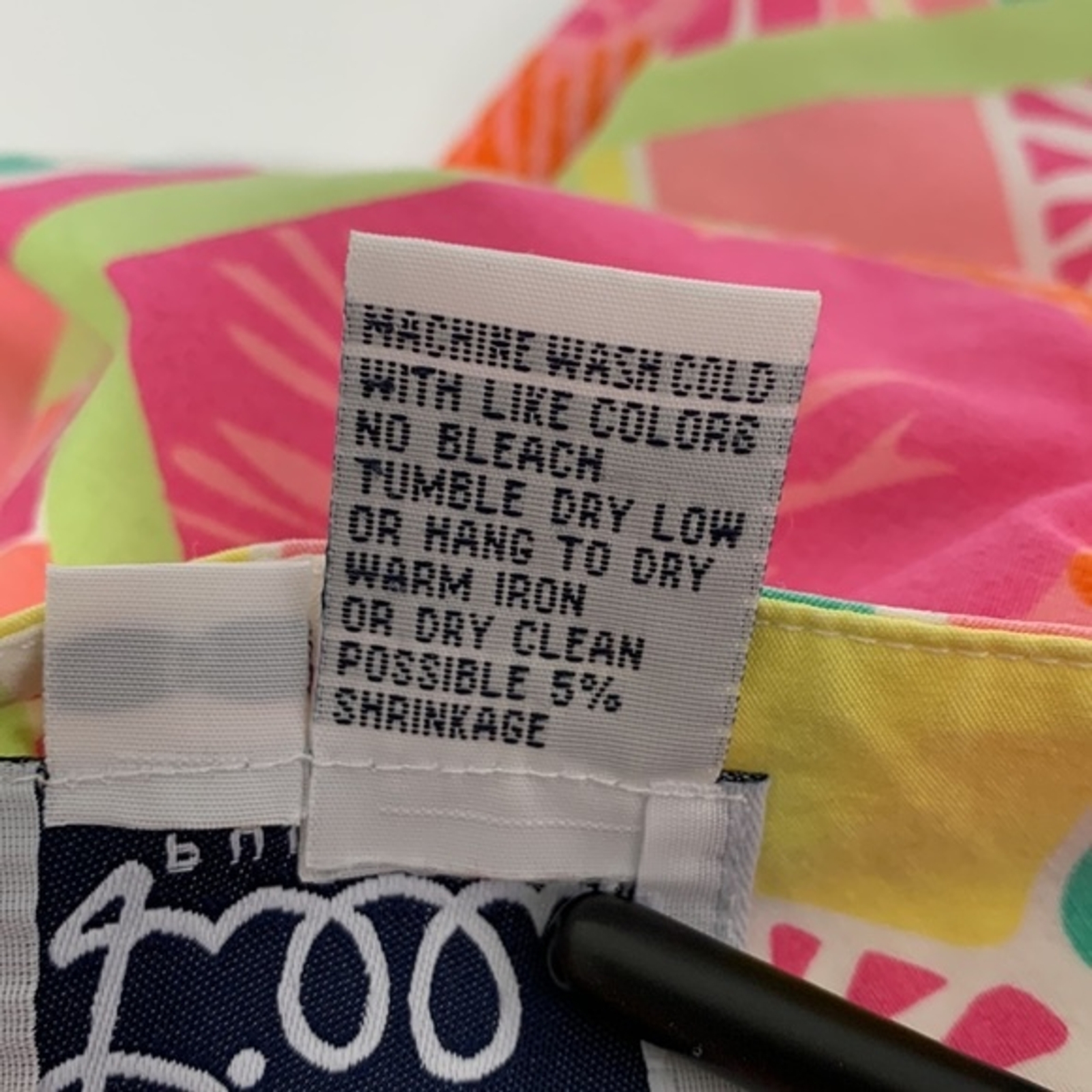 Lilly Pulitzer “Diamondhead Patch” print capri pa… - image 3