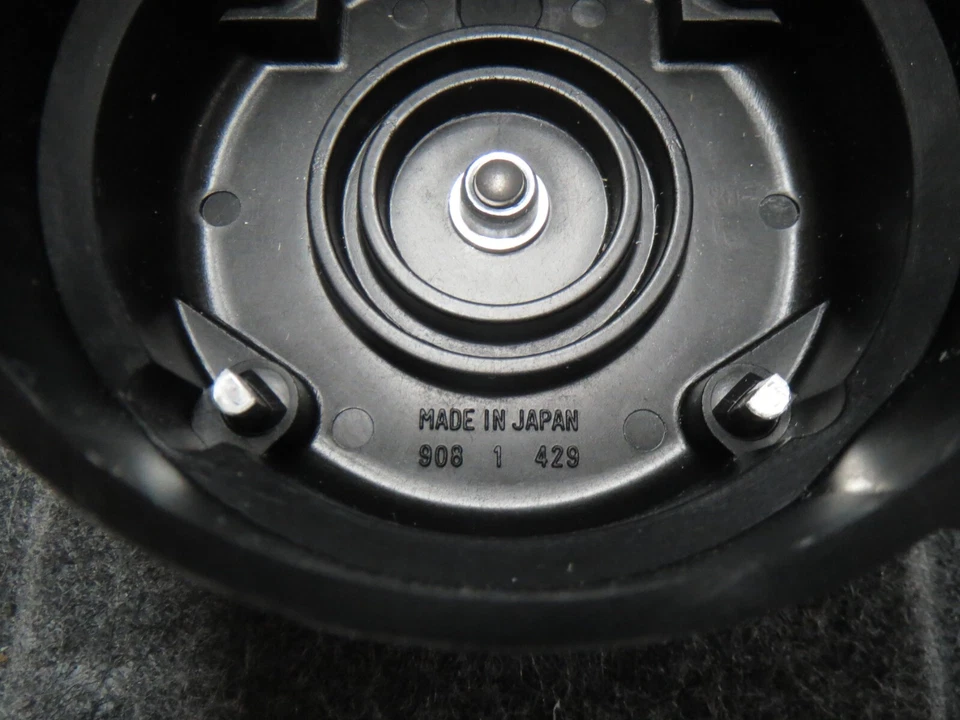 Tapa de distribuidor para Mitsubishi Montero Sport 1997-99 2,4 L - Hecha en Japón Foto 4 de 4