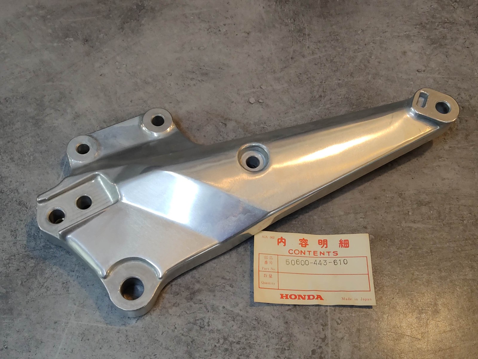 Platine de repose-pied droit Honda CB 400 N en alliage coulé haute résistance mécanique