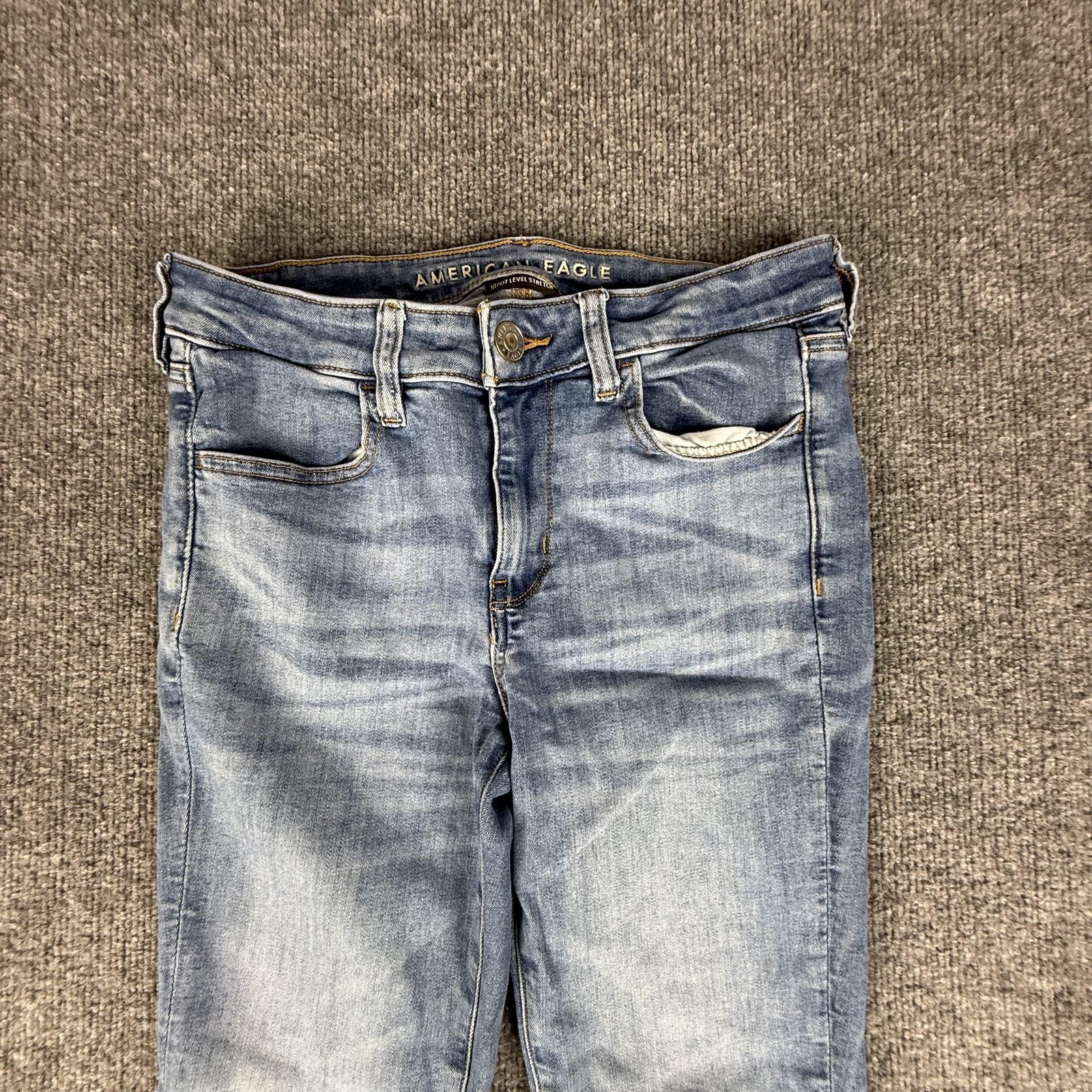 American Eagle Jegging Jeans Womens 6 Medium Wash Blue Next Level Stretch Denim image 2