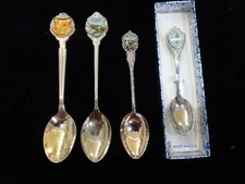 4 Vintage Collector Spoons State Country Souvenir Travel Mini Spoons