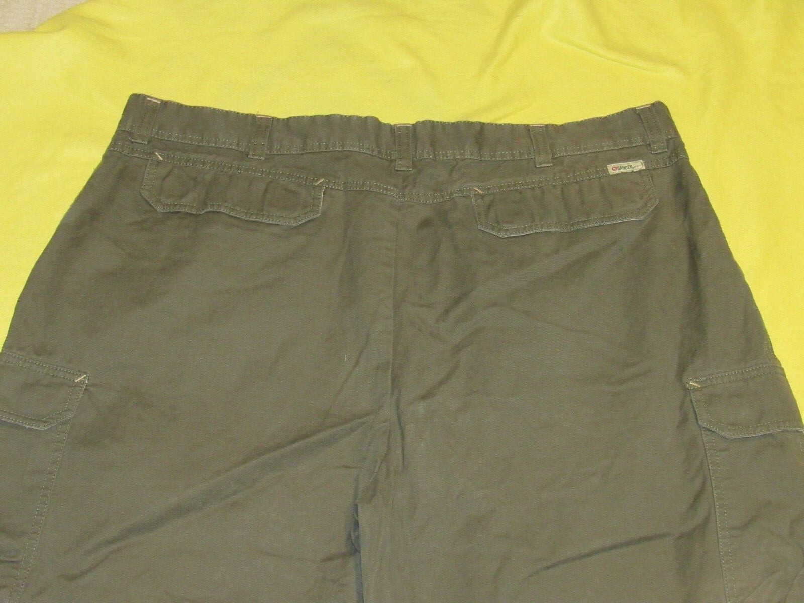 Men's Gander Mnt. Green Convertible Hiking Pants/Shorts 44 x 30