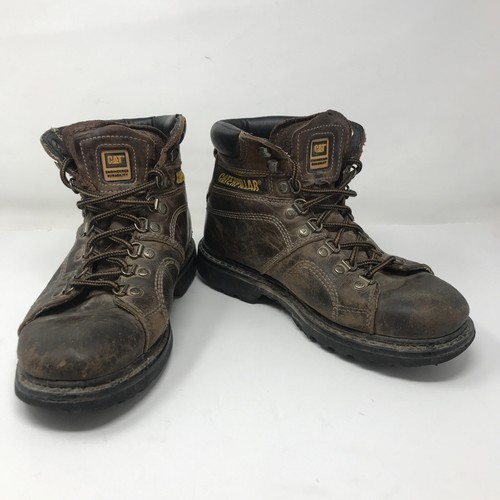 caterpillar silverton work boots