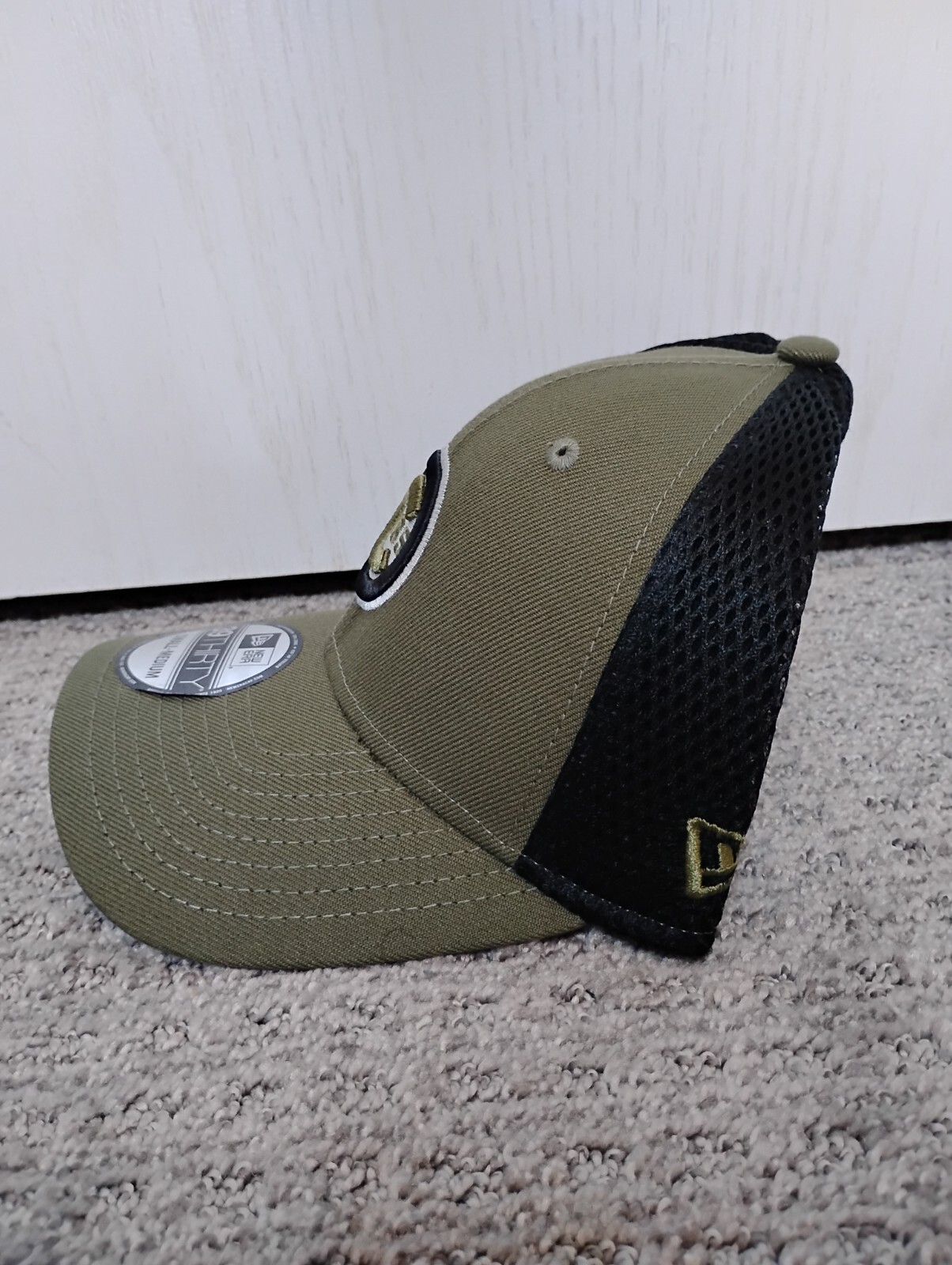 Picture 2 of 3