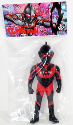 PLANET X SOFT VINYL  'ULTRAMAN DARK' Z GRAVEYARD GALLERY, JAPAN LOTTERY SPECIAL