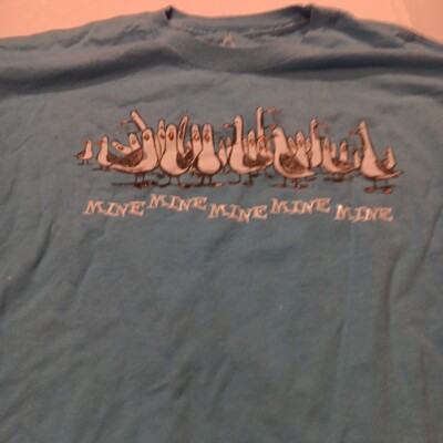 Disney Disneyland ''Mine Mine Mine'' Finding Nemo Pixar Seagulls T-shirt Adult L