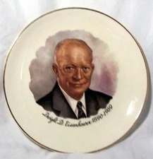 Dwight D. Eisenhower 1890 - 1969 Collector Plate - 8" diameter very good cond.