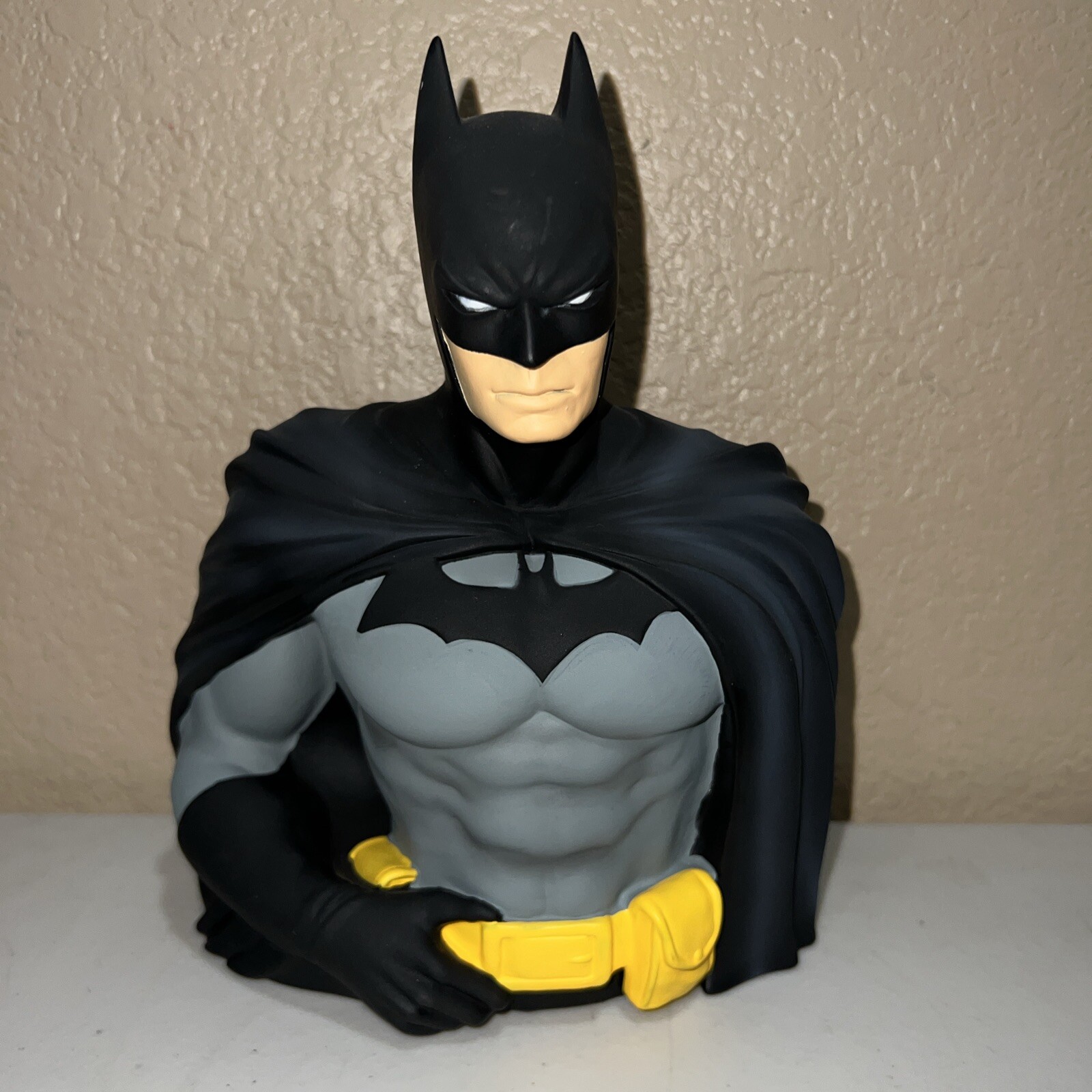 배트맨 버스트 코인 뱅크 | DC COMICS BY MONOGRAM INTERNATIONAL