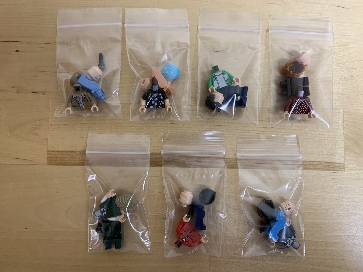 Lot of all 7 LEGO BTS Minifigures from 21339 BTS Dynamite K-Pop