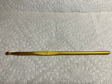 Unbranded Vintage Gold Aluminum Crochet Hook Size H Made in Germany Used