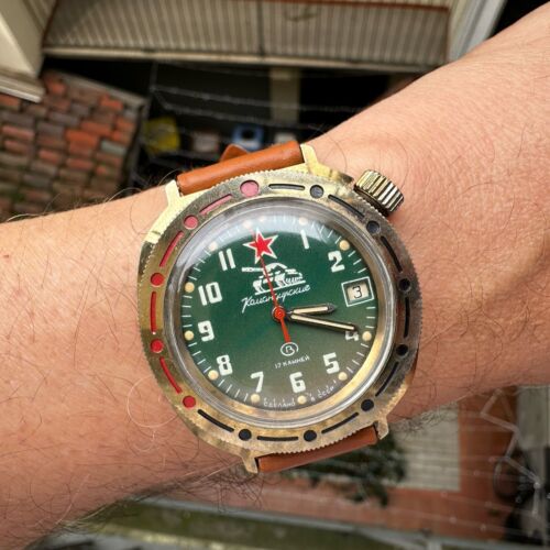 Orologio Uomo Vostok Komandirskie Bronzo 40mm Ghiera Girevole Anchorina - Foto 12 di 16