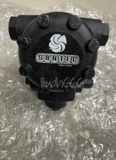 1PCS NEW SUNTEC oil pump J7CAC 1001 4P J7CAC1001 4P