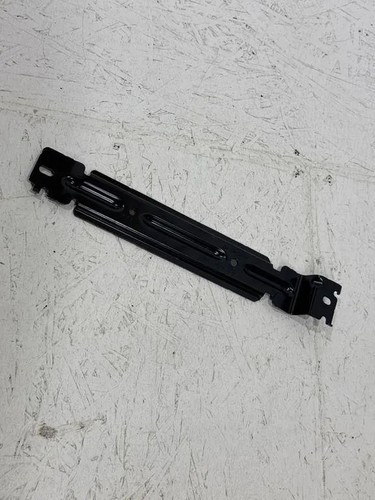 Battery bracket