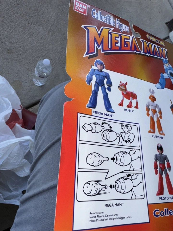 Mega Man Mega Man Series 1 Action Figure MOC/1995 Bandai/Capcom - Image 2 of 4