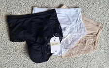 Ladies Full Briefs/Knickers 3 Pack UK 6 Black White & Nude Brand New With Label