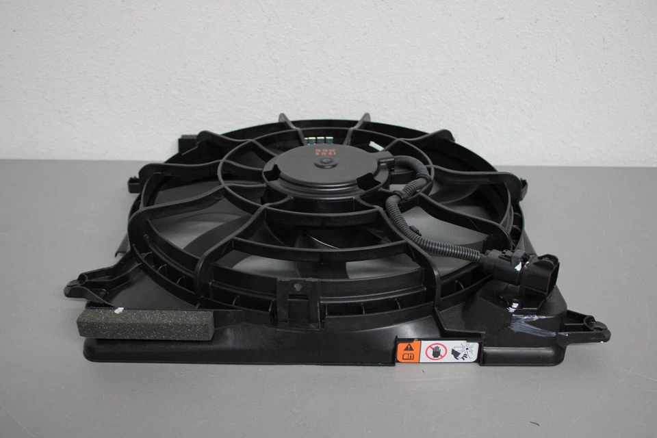 2011 2012 KIA SPORTAGE RADIATOR Foto 3 de 4