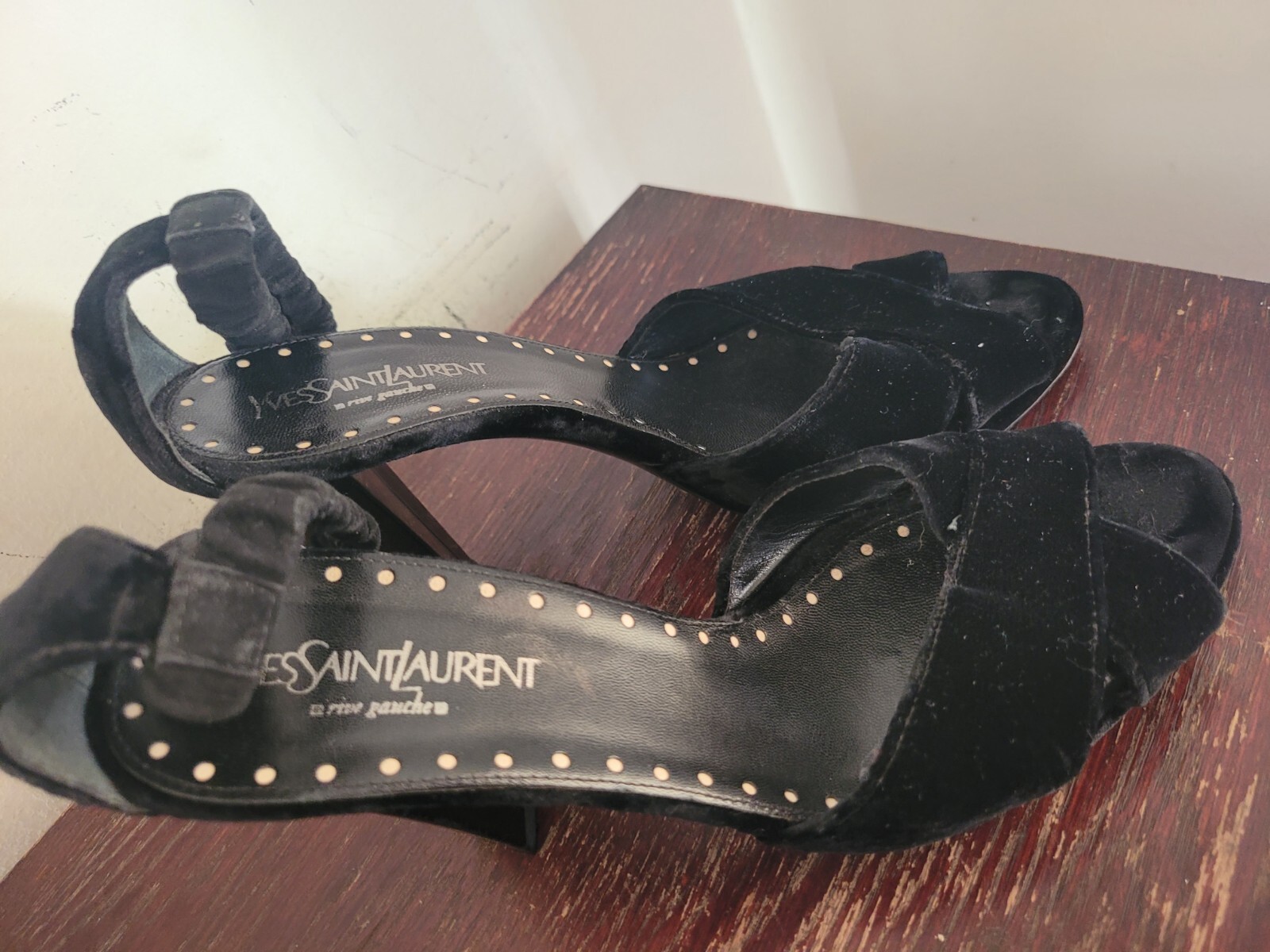 Vintage Y2k Ysl Saint Laurent Velvet Sexy Classy Heels 38.5