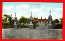 022456  Postcard   READING  Berkshire