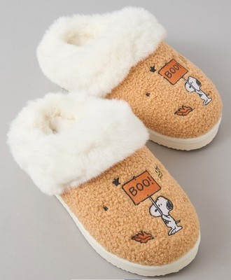 AE Peanuts Snoopy Halloween Slippers American Eagle SIZE  7