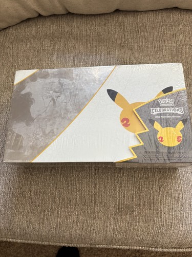 Ultra Premium Collection Celebrations POKEMON TCG – product