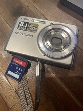 Casio EXILIM EX-S880 Digitalkamera 8,1 MP 3x ...