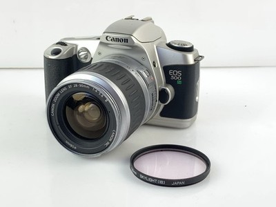 Canon EOS 500N Spiegelreflex & Zoom 28-90mm f/4-5.6 II EF Objektiv Vintage Kleinbildkamera getestet