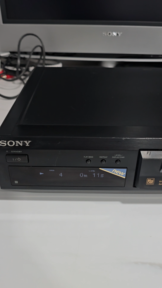 Sony MDS-JE330 MiniDisc Deck Recorder Player Wide Bit Stream