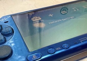 PSP 3000 Vibrant Blue VB Box Console Charger [BOX]