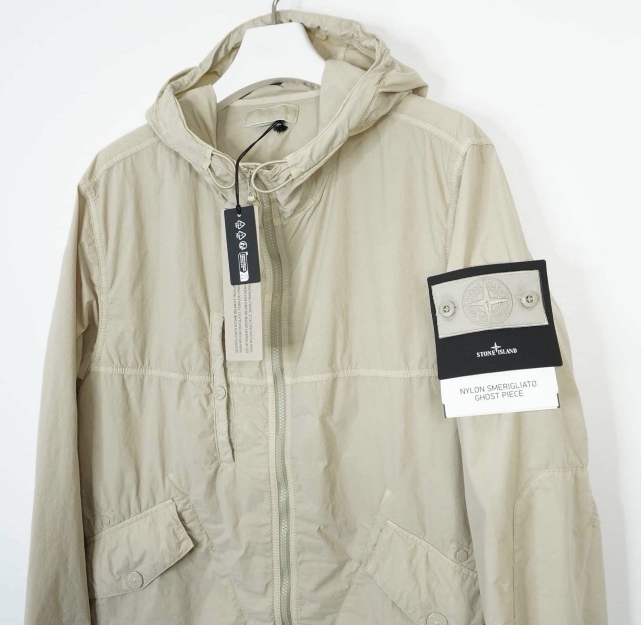 Stone Island Beige Ghost Nylon Smerigliato Hooded Jacket Size Small 21” P2P NEW! image 2