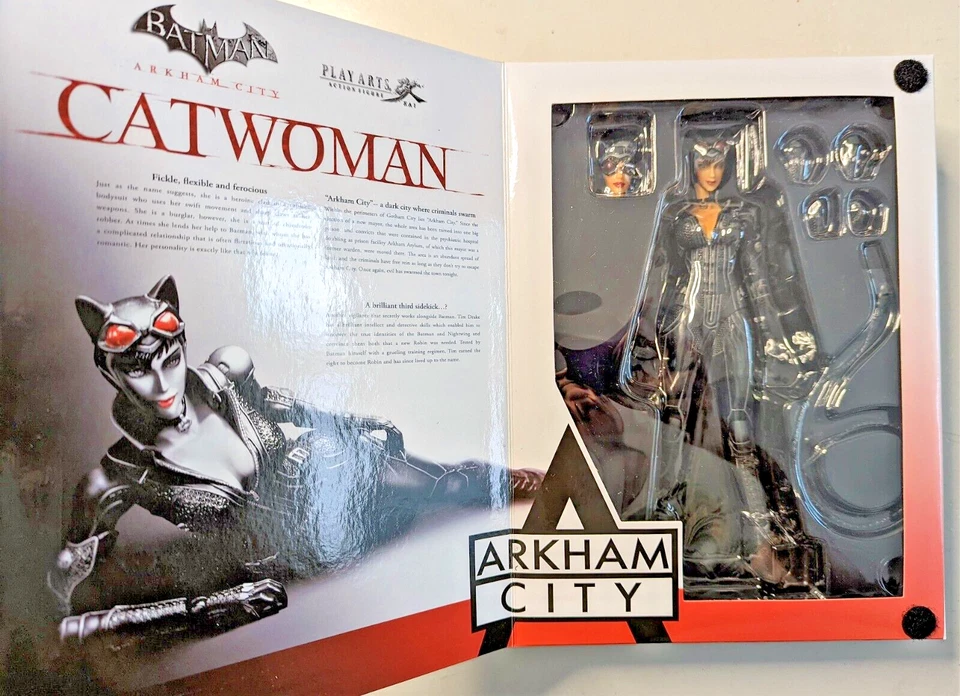 Figura de acción Catwoman Arkham City Square Enix Play Arts Kai No. 2. Nuevo Foto 4 de 4