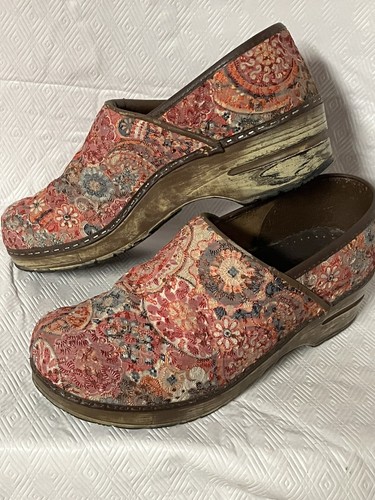 SANITA PAISLEY FLOWERS CLOGS SZ 9.5 SZ 40 - Picture 4 of 9