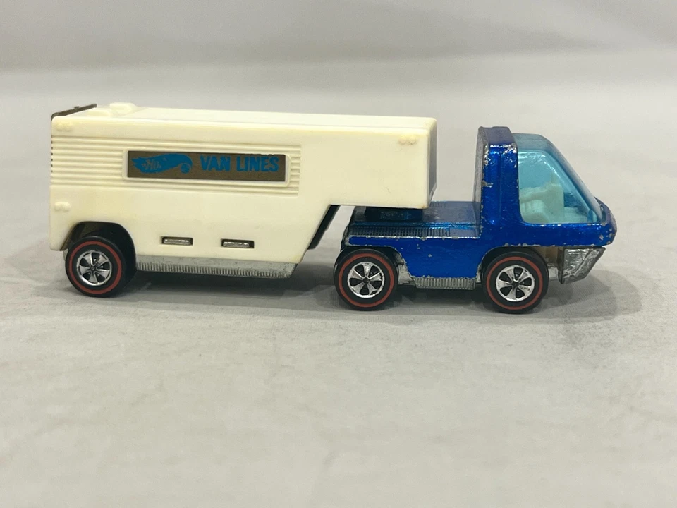 Hot Wheels 1969 Redline Van Lines Heavyweights Hong Kong (cabina azul) Foto 3 de 4