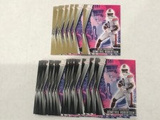 Lot (25) DEMETRIS ROBERTSON Auburn 2022 Sage Low Series Football 8 Gold 17 Base