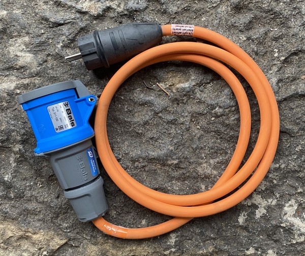 Brennenstuhl Camping Adapterkabel Adapter-Leitung IP44 1,5M Orange H07RN-F 3G2,5-image
