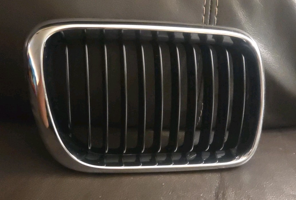 Picture 4 of 5