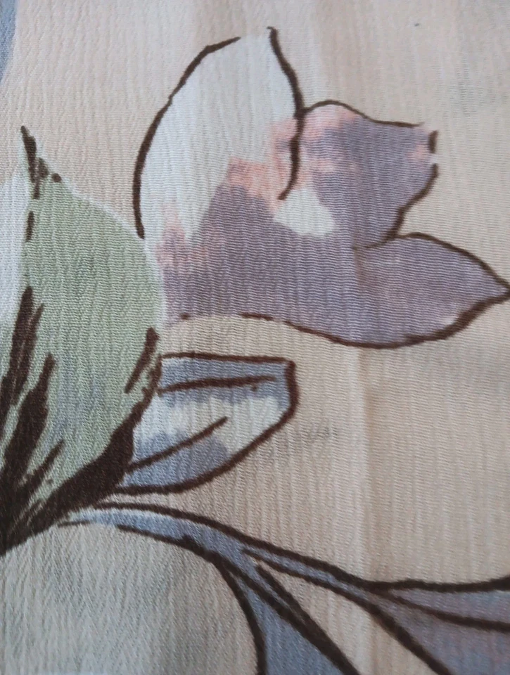 Cardigã xale quimono floral Nine West tamanho único boho luxo silencioso - Imagem 3 de 4