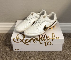 Nike Tiempo Legend Ronaldinho | eBay