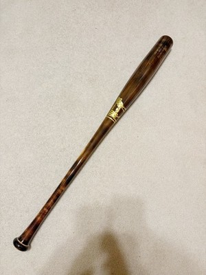 Torpedo Maple Wood Baseball Bat 33in 30.5oz. Full Flame Treated
