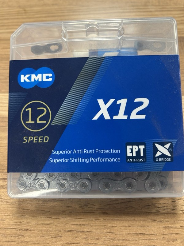 KMC X12 EPT 12-Speed 126 Link Chain