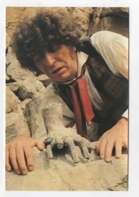 DR WHO Dazzle Worldwide Postkarte Serie 1 #5 4. Doktor in der Hand der Angst