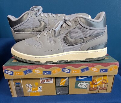 Size 11 - Nike Attack SP x Social Status Low Split Vision Size 11 - Nike Attack SP x Social Status Low Split Vision