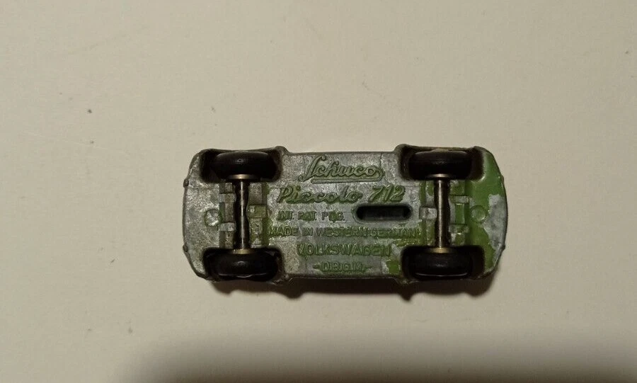 SCHUCO PICCOLO 712 VOLKSWAGEN  Maggiolino made in Mestern Germany - Immagine 2 di 4