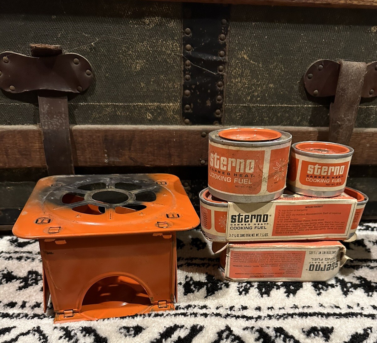 Sterno Brand Vintage cook stove No 46 with Canned Heat 6 cans of heat