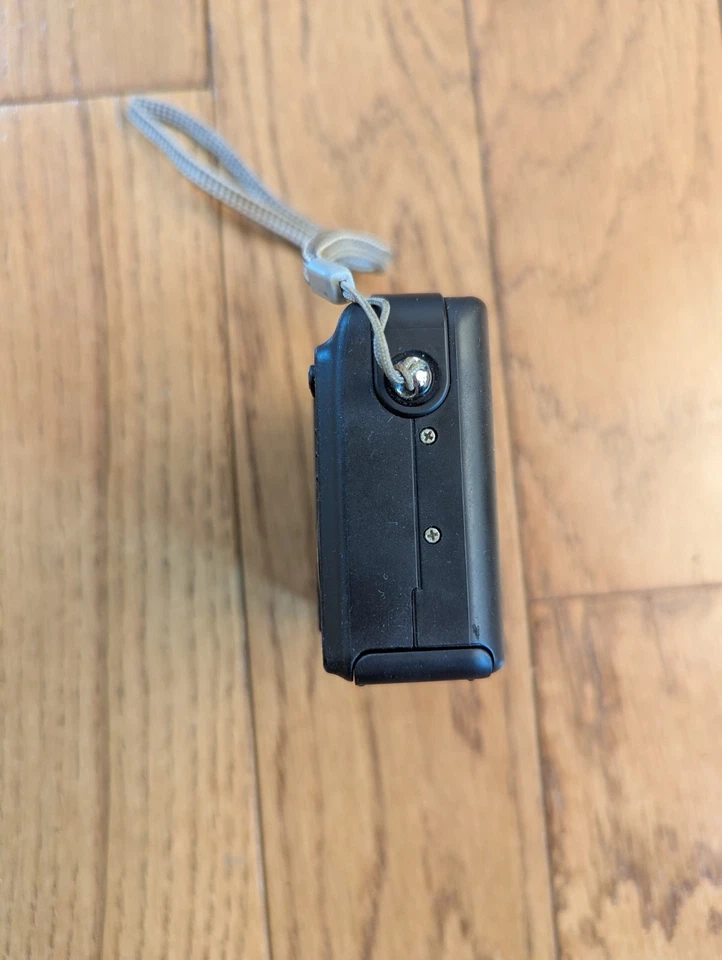 Câmera Digital Polaroid i633 6.0MP com Estojo Polaroid - Testada - Imagem 4 de 4