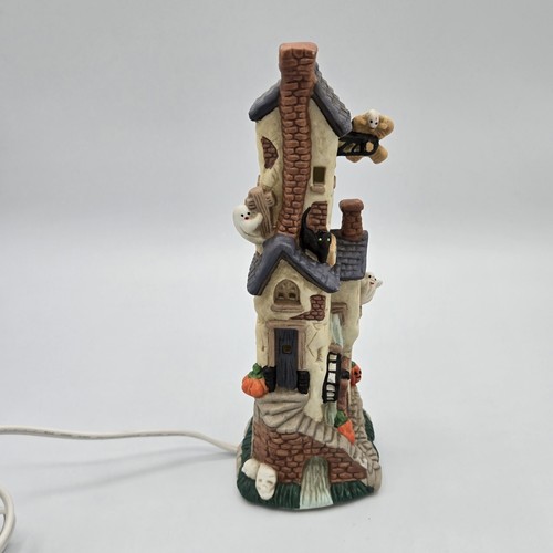 Vintage Keramik Porzellan Spukhaus Dekoration mit Licht - Bild 1 von 7