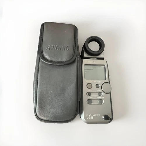 Sekonic L-358 Flash Master Light Meter With Bag And Strap