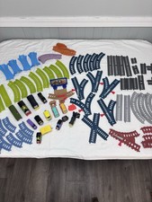 Thomas  Friends Trackmaster Motorized Engines 70 Track /Switch  14 Train Cars